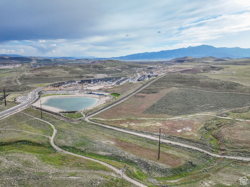 Aerial view of property\'s location with mountains