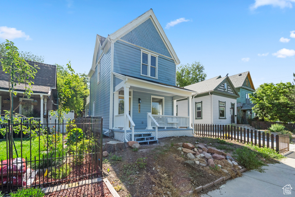 View of front of property featuring a porch