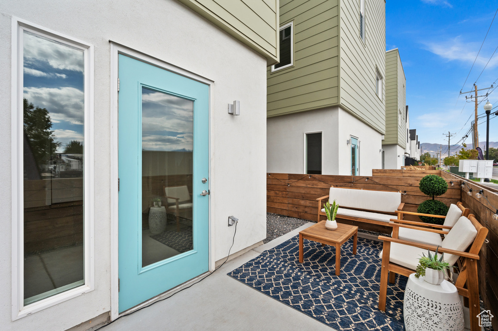 View of patio / terrace with an outdoor living space