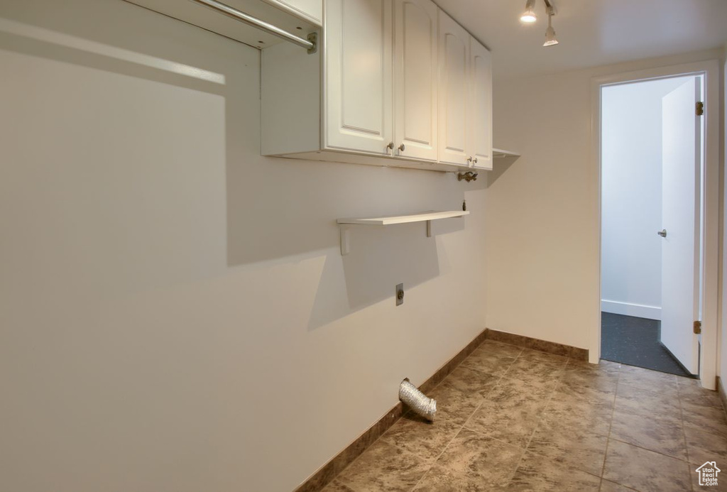 Washroom with baseboards
