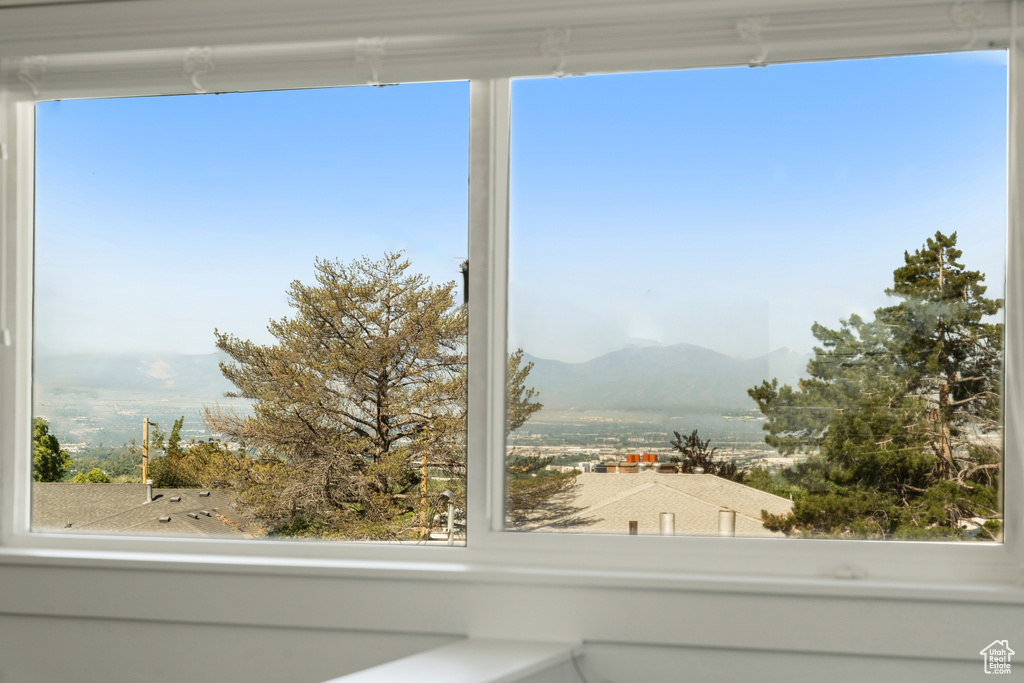Detailed view of a mountain backdrop