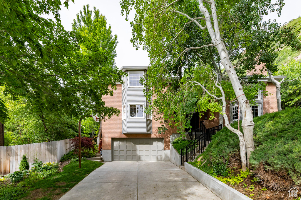 3021 E SHAKESPEARE PL Salt Lake City, UT 84108