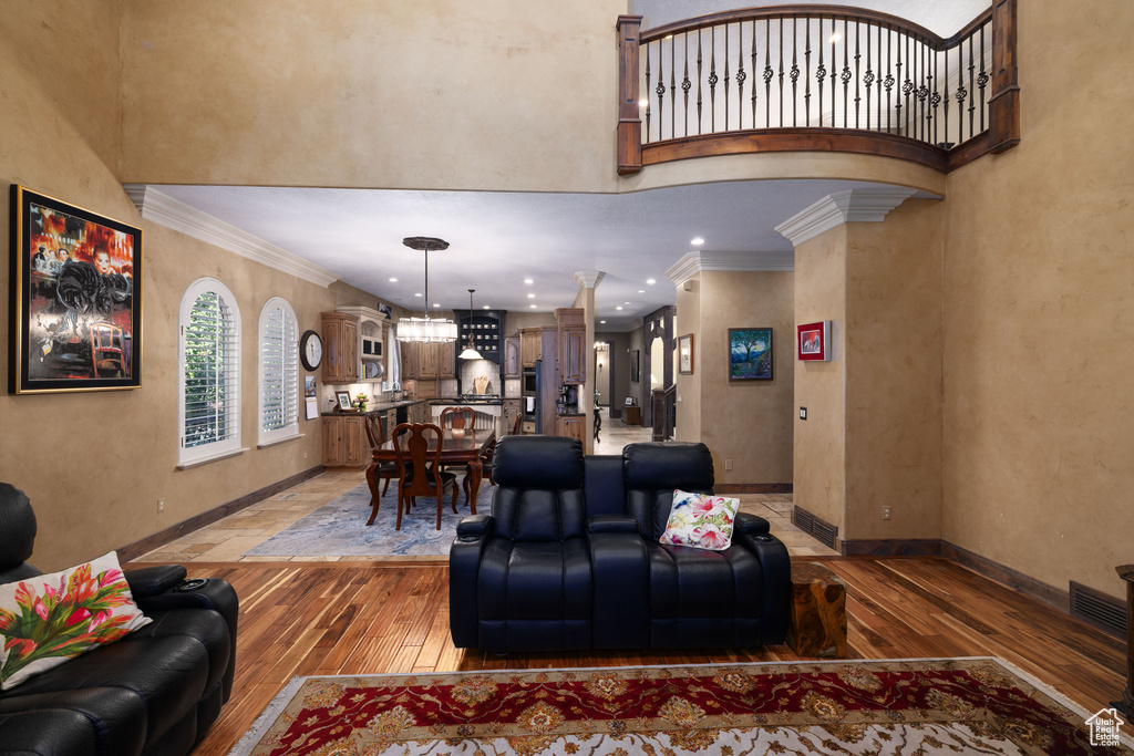 Photo 10 for MLS #2088477 at 13302 S Corner Wood Dr