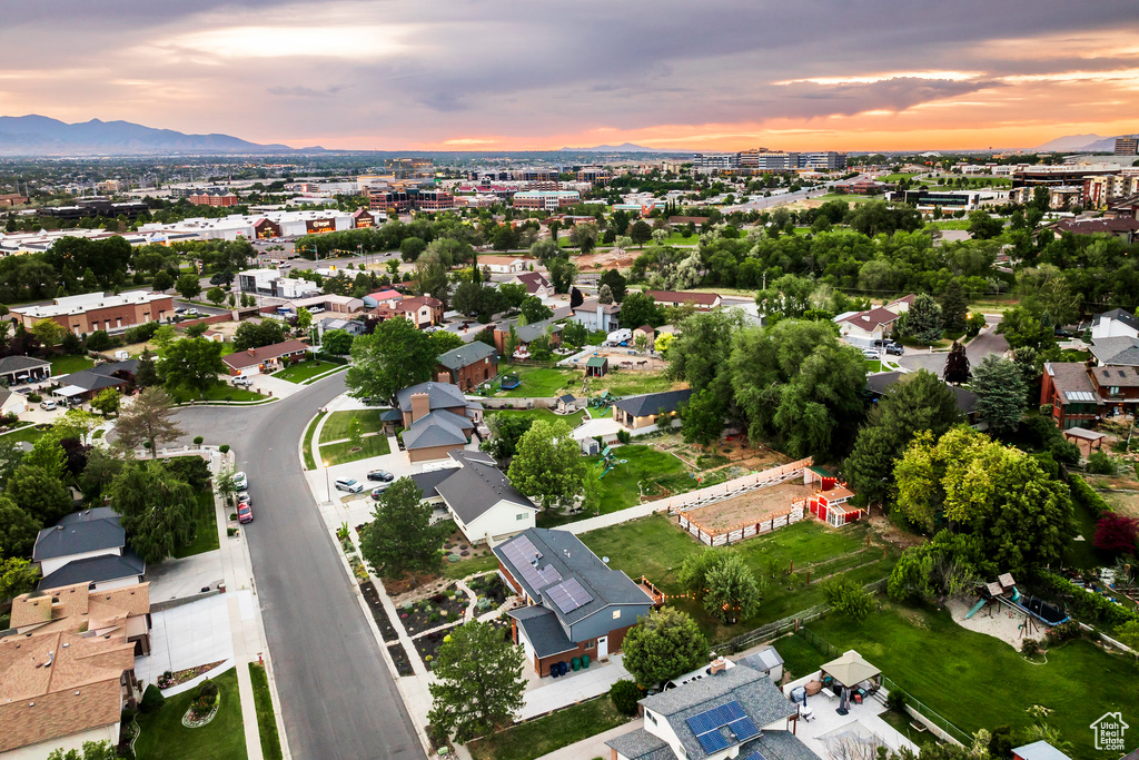 10297 S WEEPING WILLOW DR Sandy, UT 84070