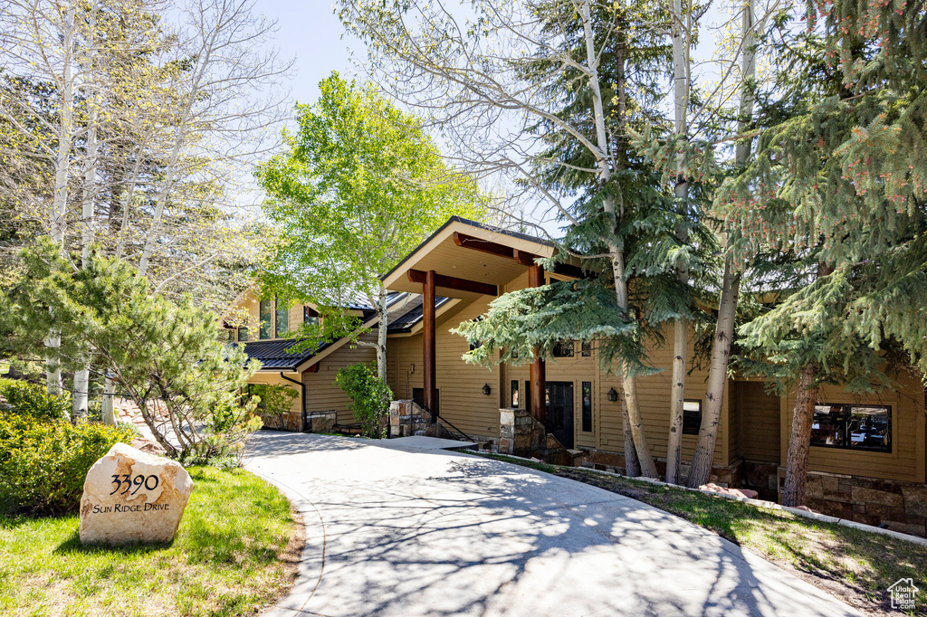 View of front of home with stone siding