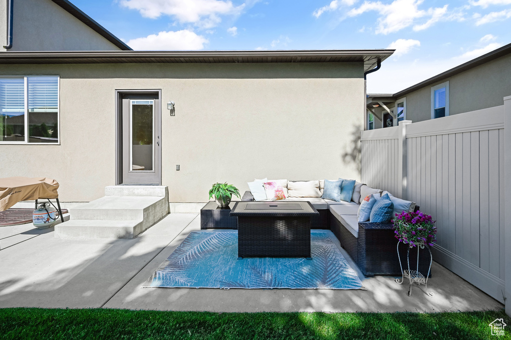 View of patio / terrace featuring an outdoor hangout area