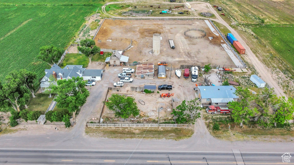 Aerial view of property\\\'s location with rural landscape