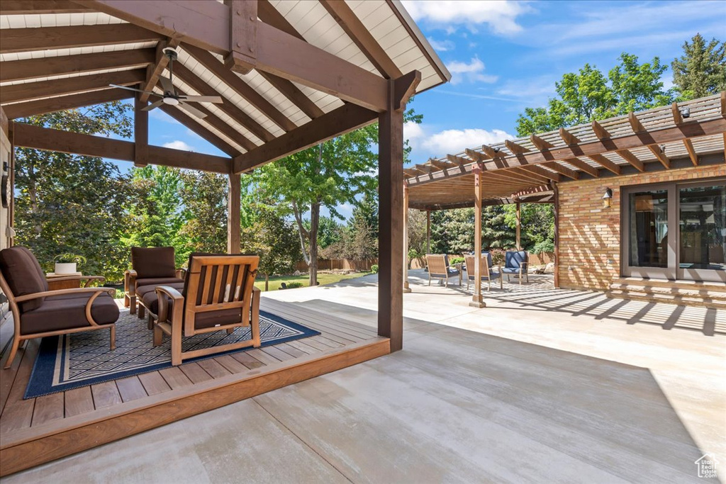 3 DAWN HILL DR Sandy, UT 84092
