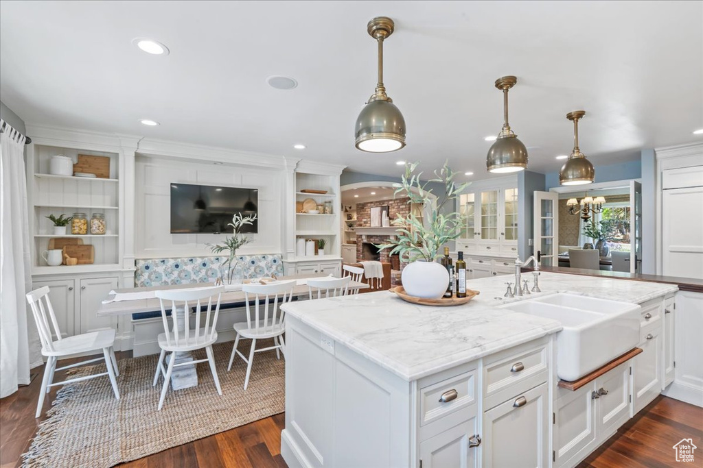3 DAWN HILL DR Sandy, UT 84092