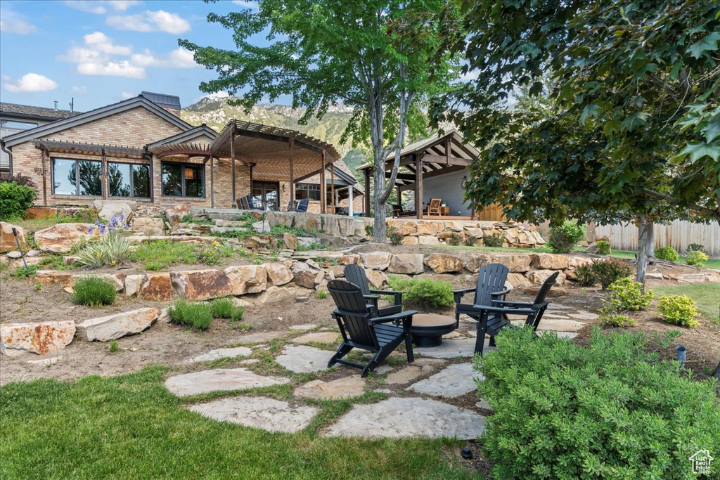 3 DAWN HILL DR Sandy, UT 84092