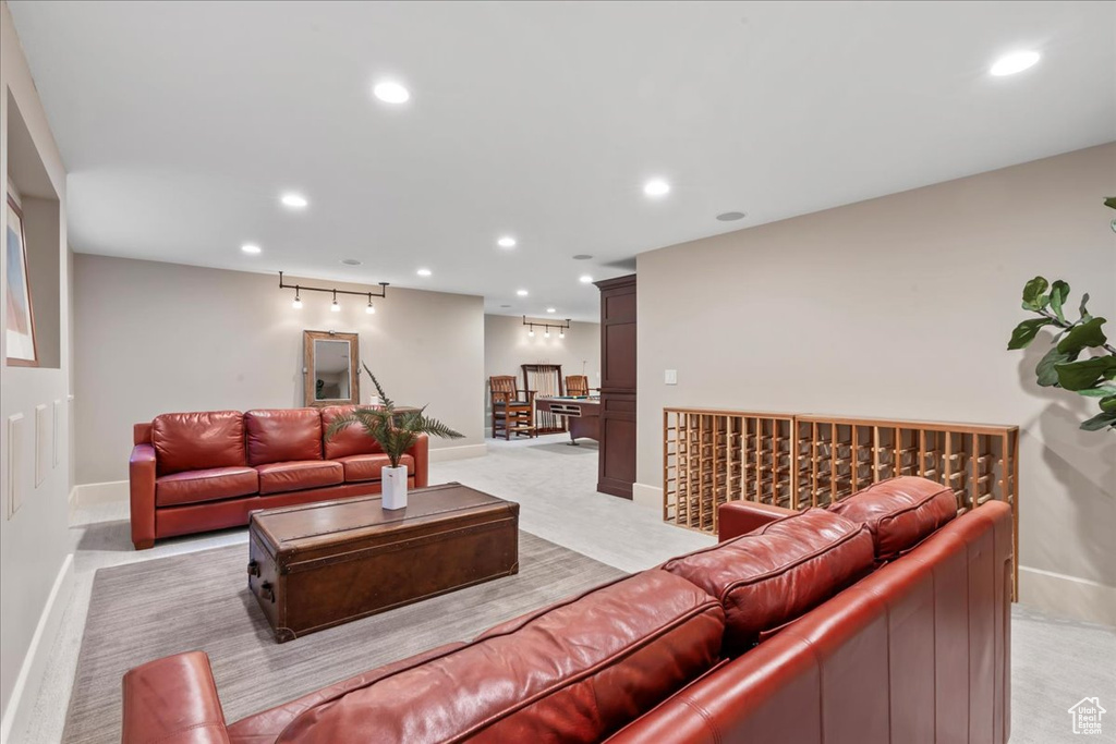 3 DAWN HILL DR Sandy, UT 84092