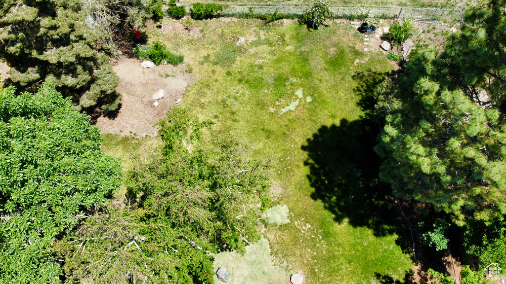 Aerial view of property and surrounding area