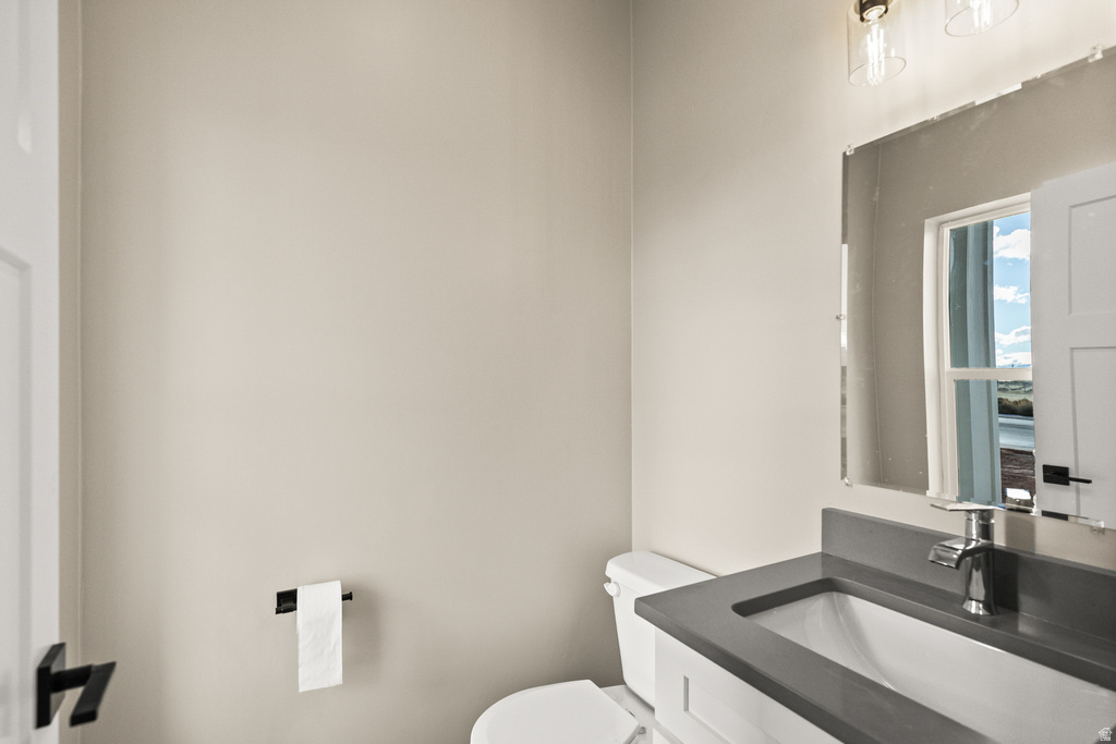 305 E 2690 N Sigurd, UT 84657