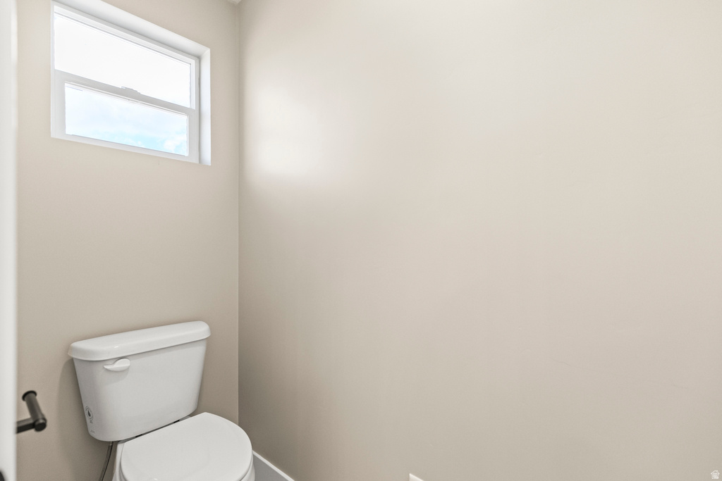 305 E 2690 N Sigurd, UT 84657