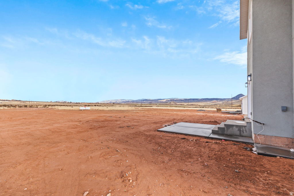 305 E 2690 N Sigurd, UT 84657