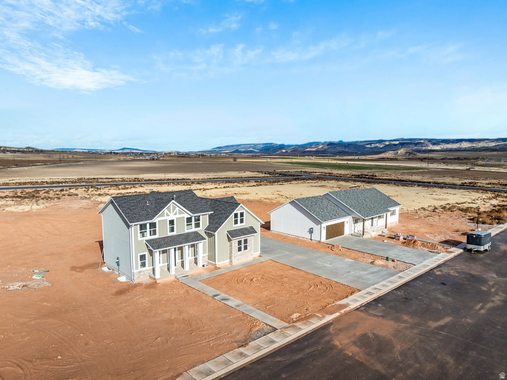 305 E 2690 N Sigurd, UT 84657