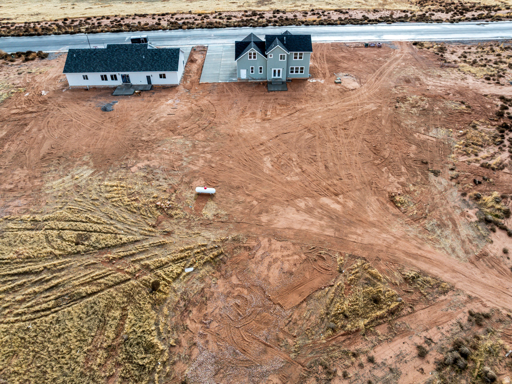 305 E 2690 N Sigurd, UT 84657