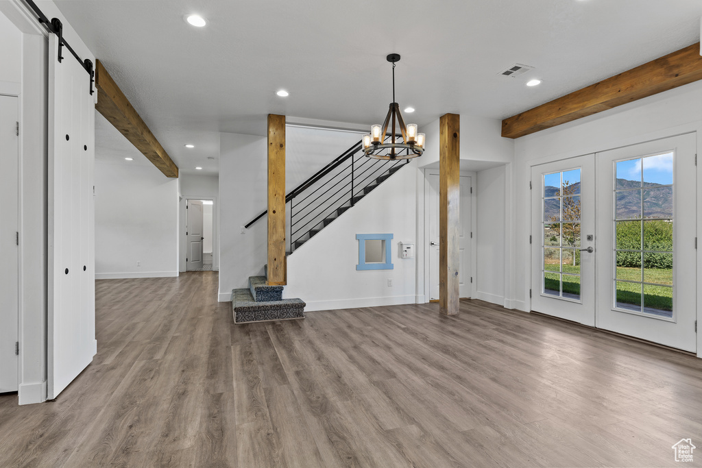 Photo 8 for MLS #2088608 at 1716 S Old Highway 91