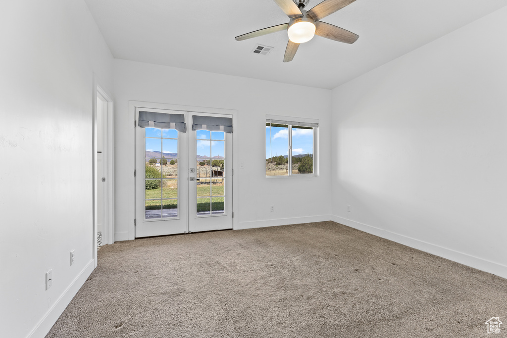 Photo 19 for MLS #2088608 at 1716 S Old Highway 91