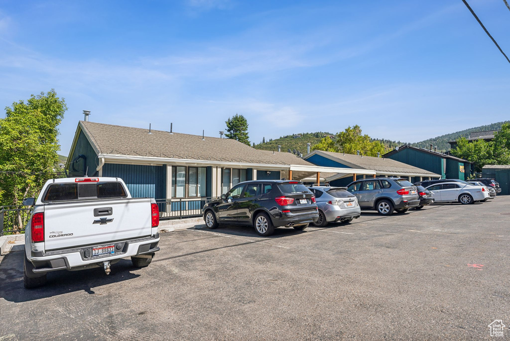 View of front of property with uncovered parking
