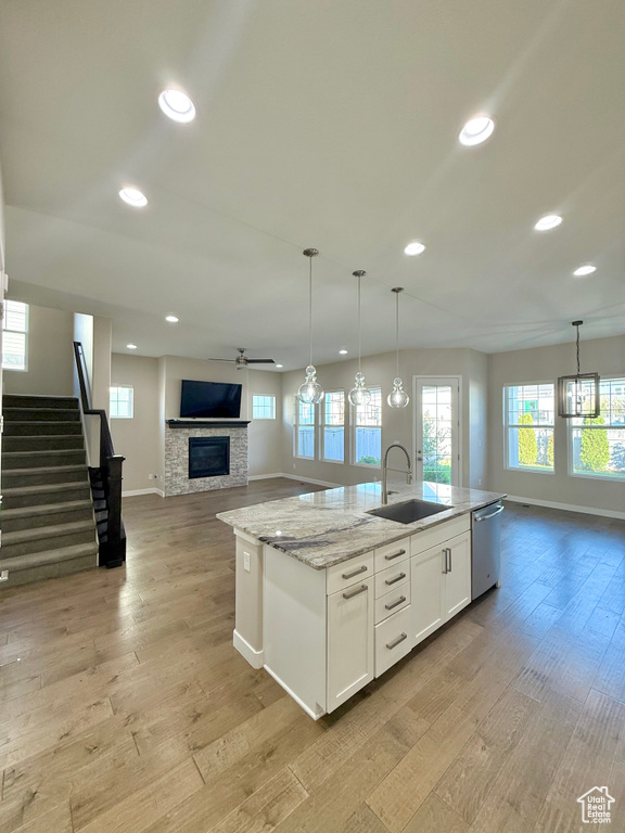 5028 W LAKE TERRACE AVE South Jordan, UT 84009