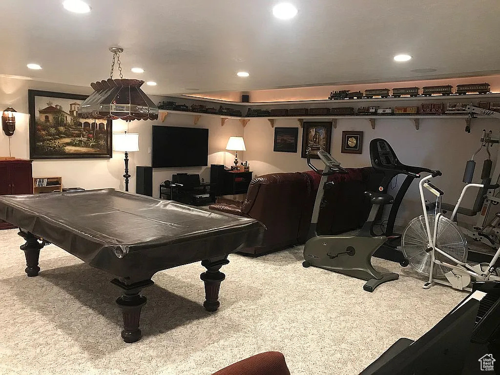 Playroom with billiards, carpet flooring, and recessed lighting