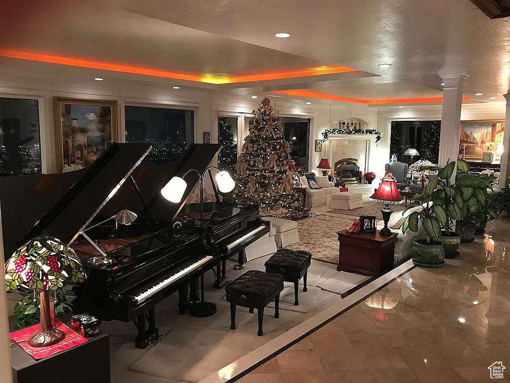 Lobby with recessed lighting