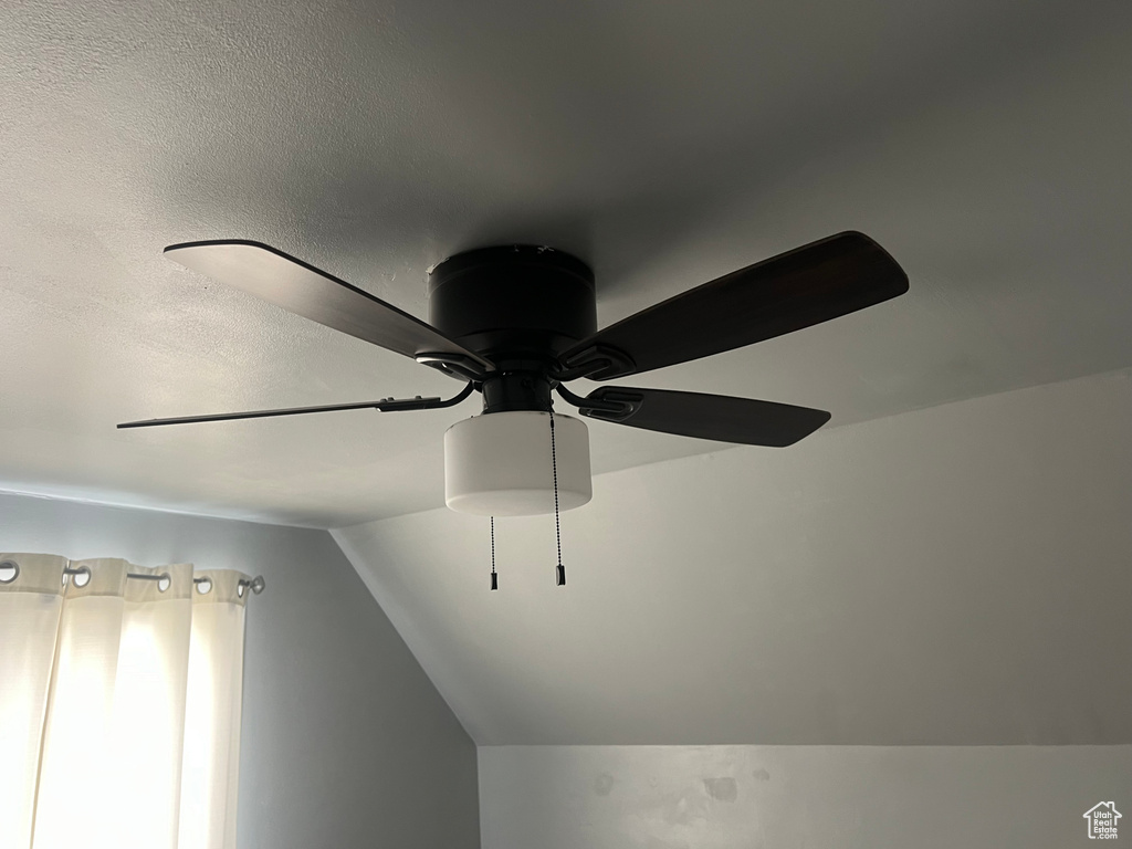 Detailed view of ceiling fan
