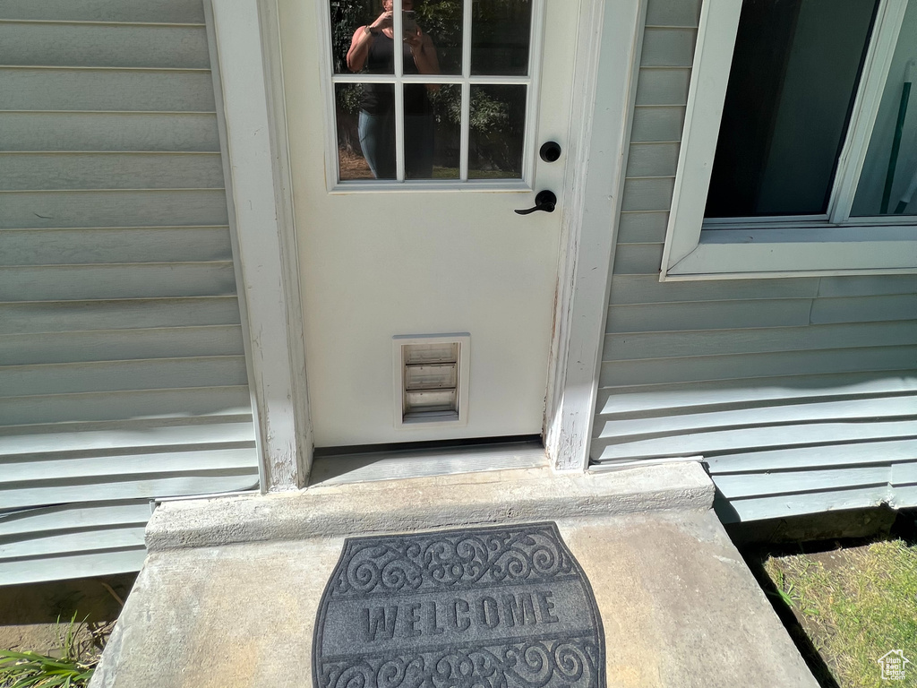 View of property entrance
