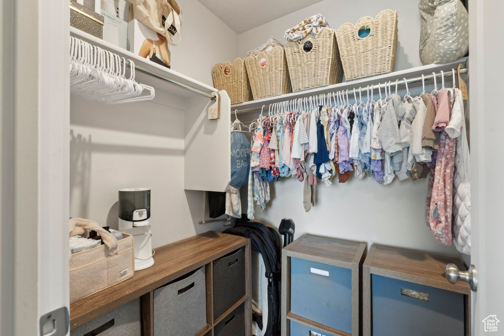 View of walk in closet