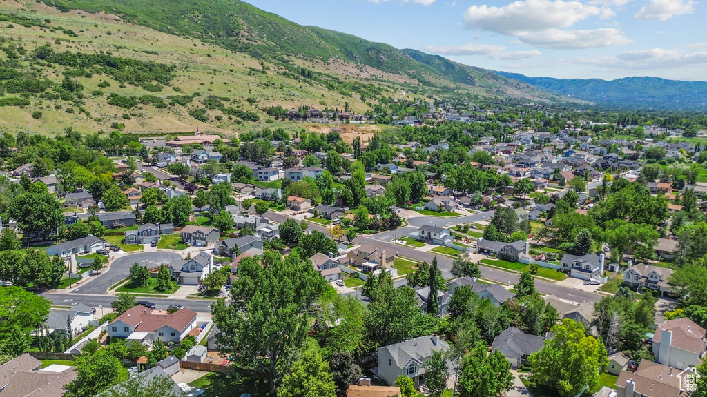 1306 S CANNON DR Farmington, UT 84025