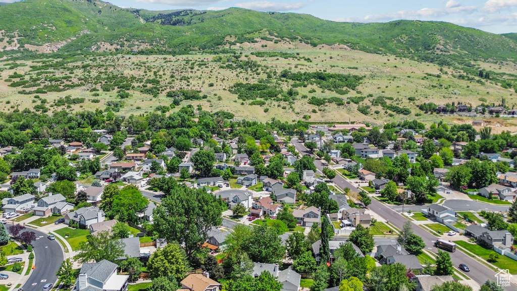 1306 S CANNON DR Farmington, UT 84025