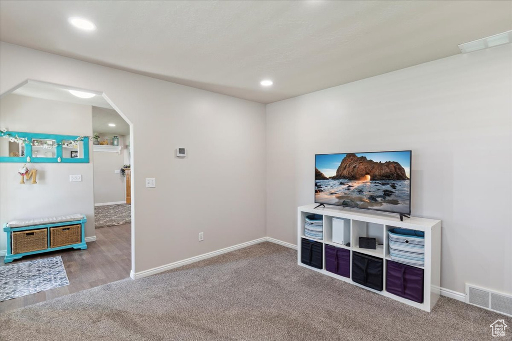 2843 N 4150 W Plain City, UT 84404