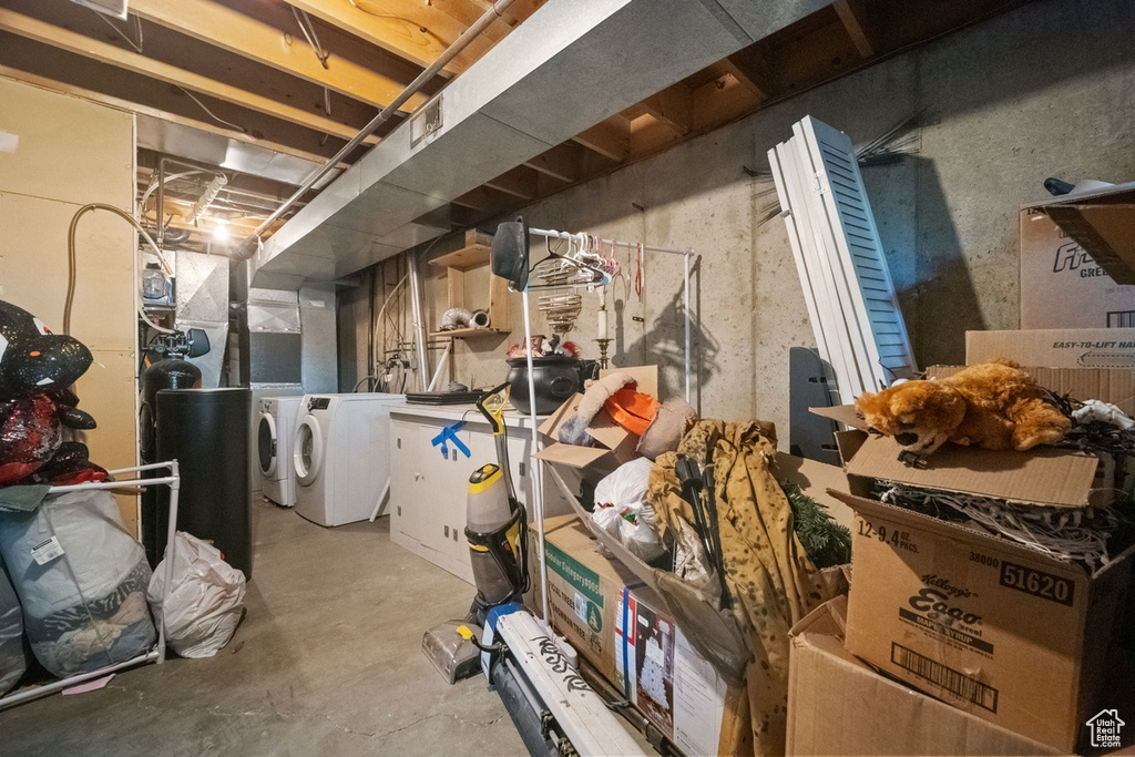 Unfinished basement with independent washer and dryer