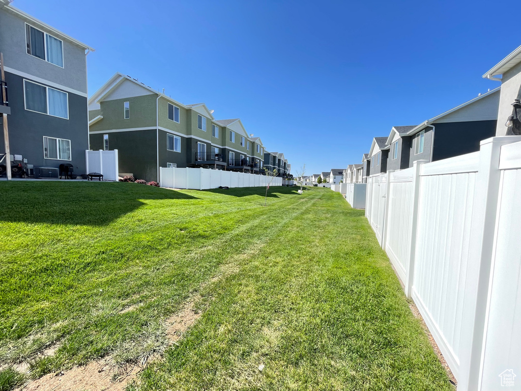 View of yard featuring a residential view