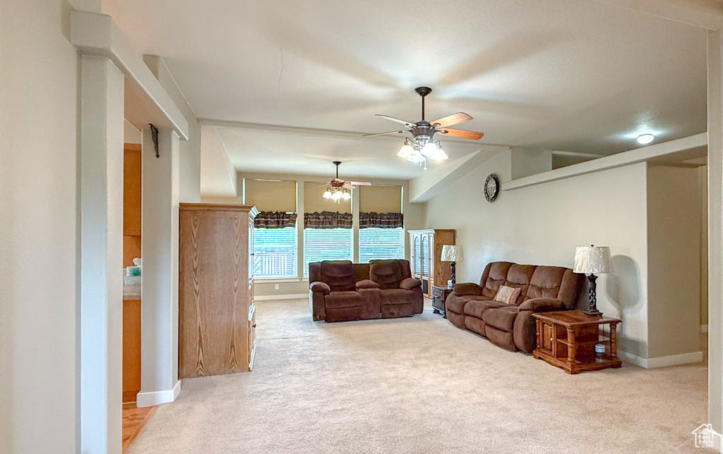 1945 CARBONVILLE RD Helper, UT 84526