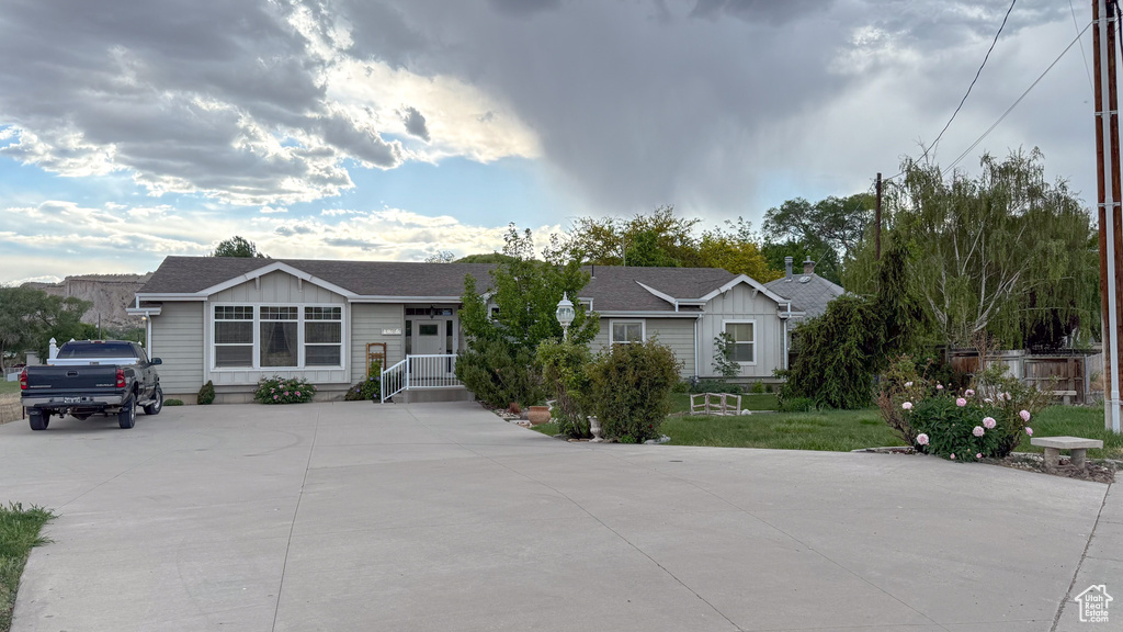 1945 CARBONVILLE RD Helper, UT 84526