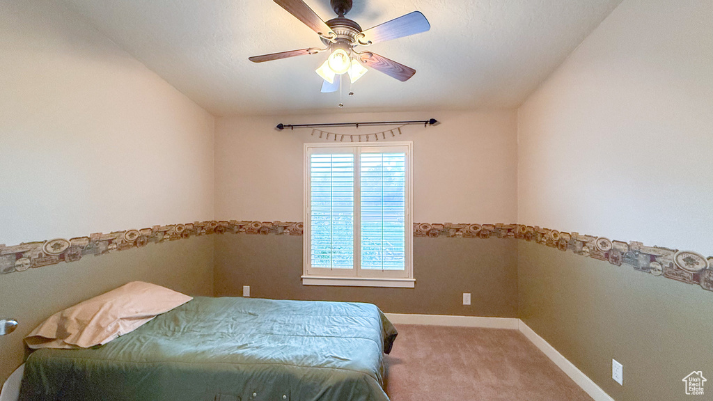 1945 CARBONVILLE RD Helper, UT 84526