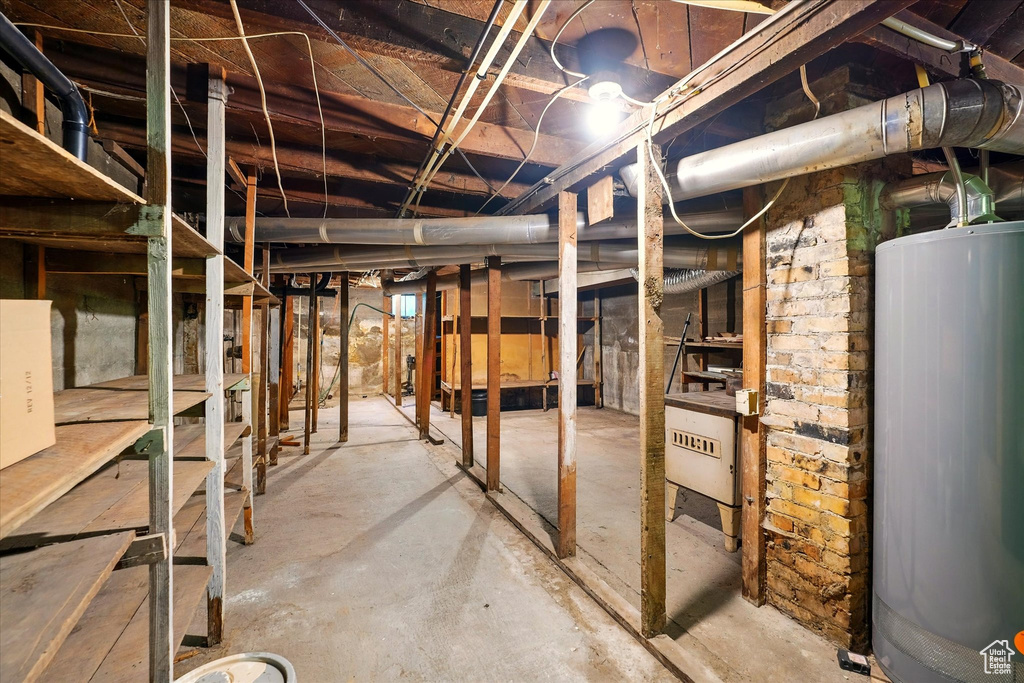 Unfinished below grade area with water heater
