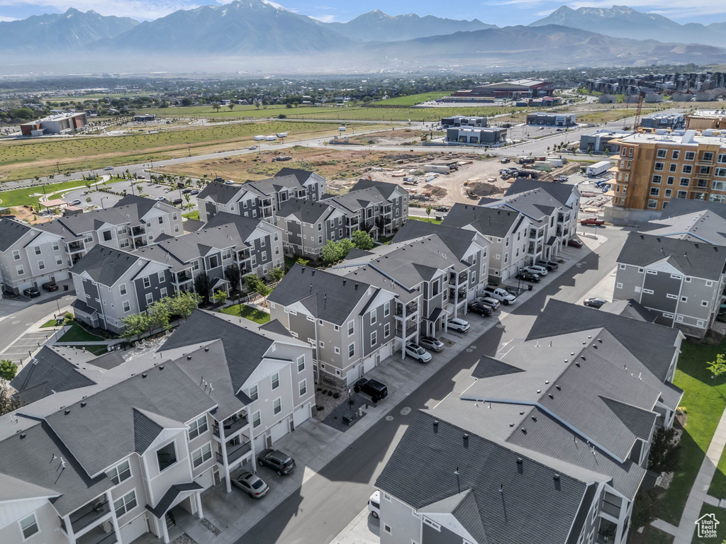 Bird's eye view of a mountainous background