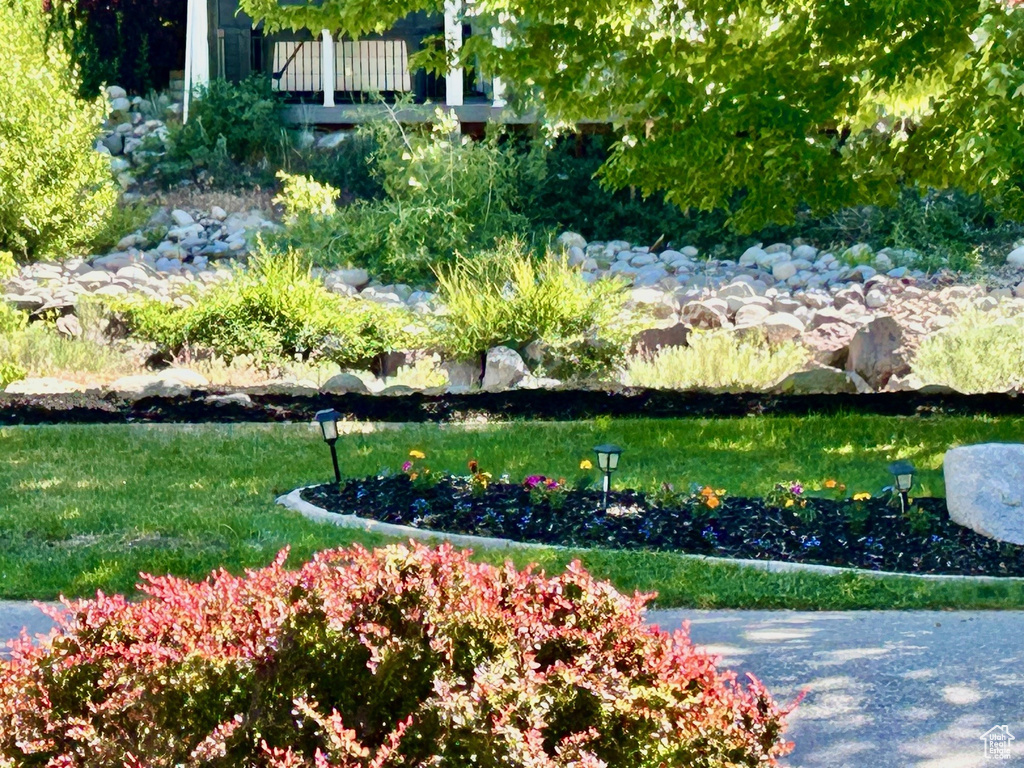 View of surrounding community