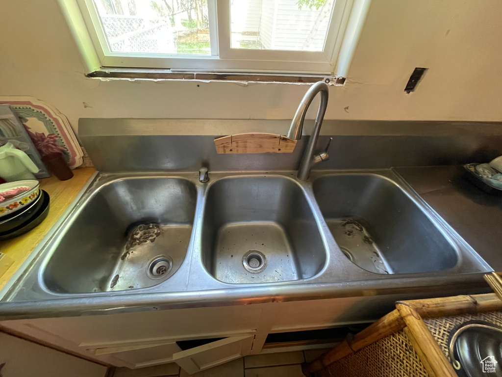 Kitchen view of a sink