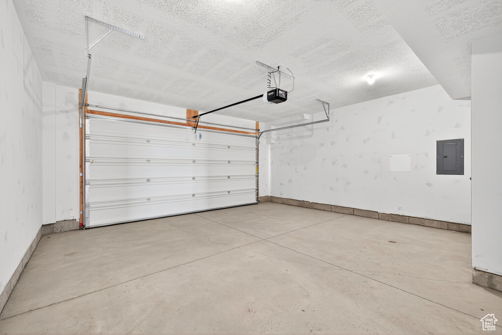 Photo 4 for MLS #2088806 at 6803 W Pine Trail Ln #305
