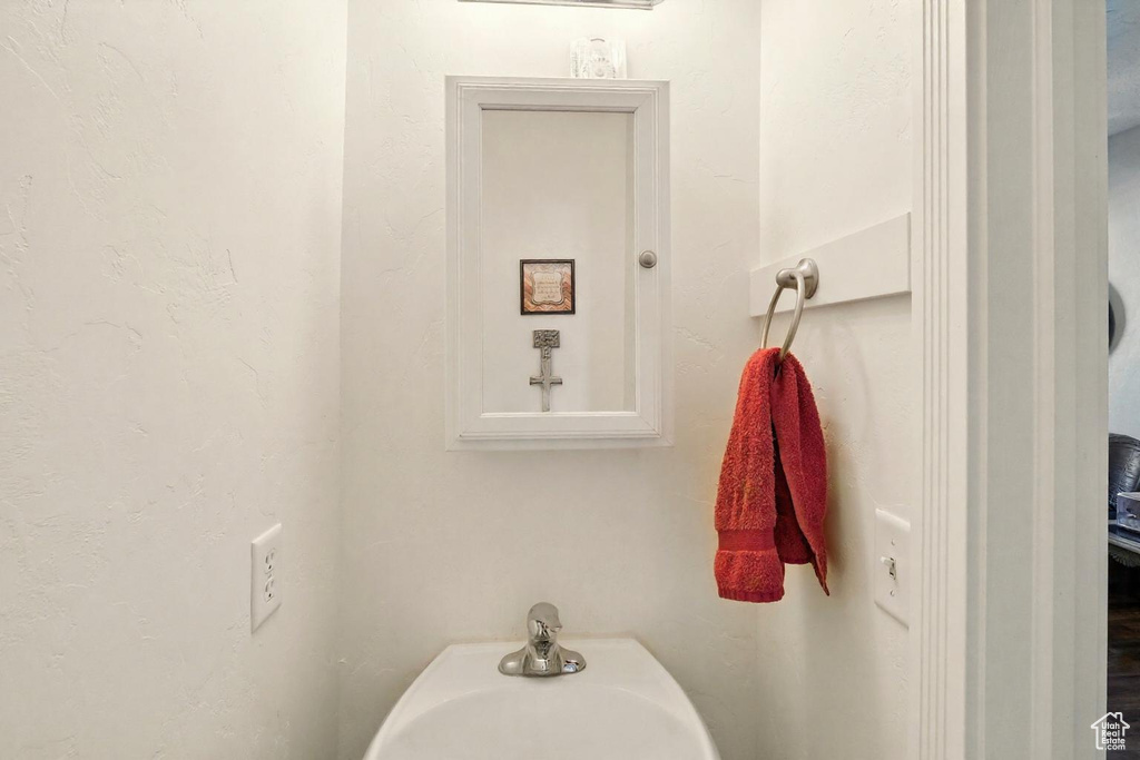 Bathroom with a sink