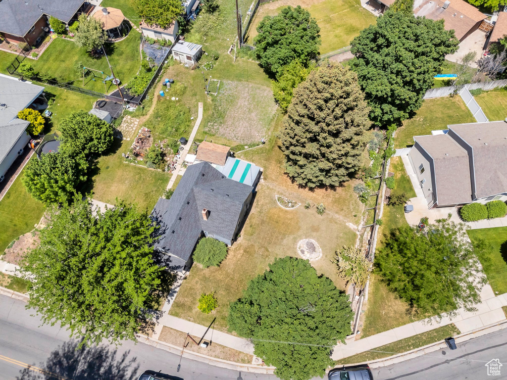 Aerial perspective of suburban area