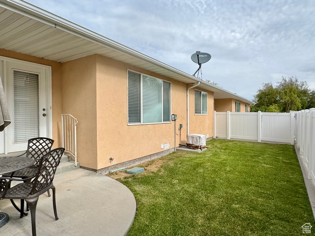 View of yard featuring a patio area