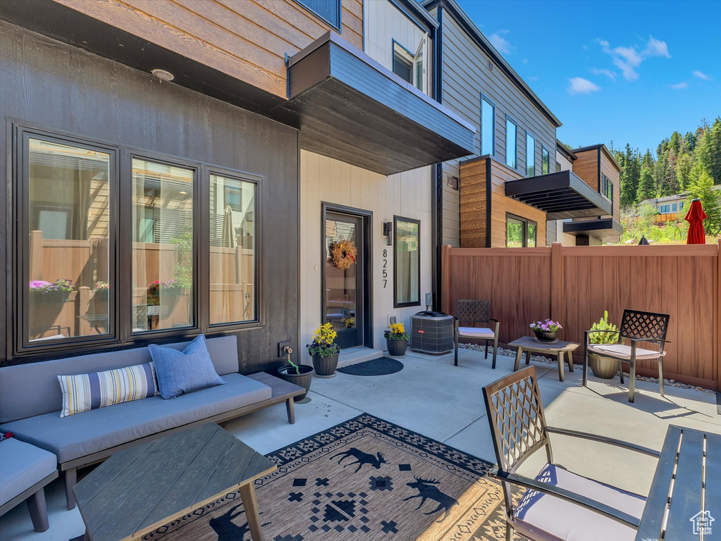 View of patio / terrace featuring an outdoor hangout area
