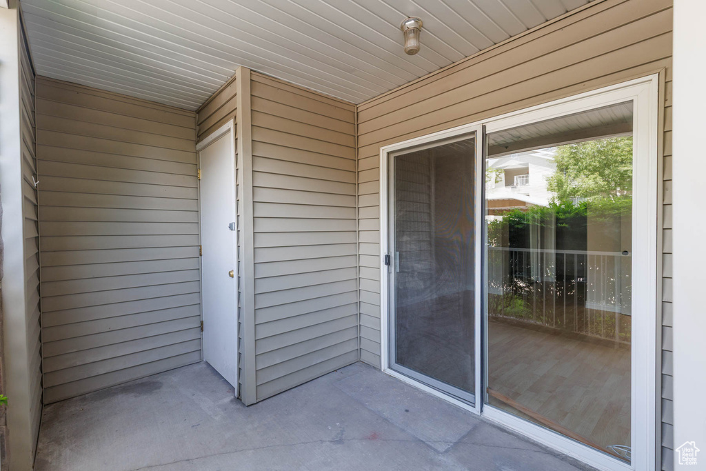 View of property entrance