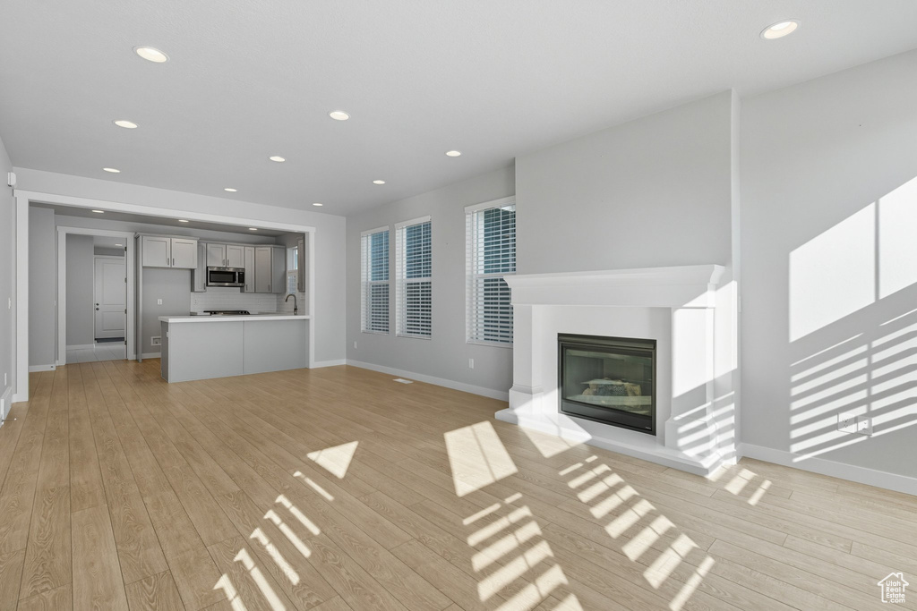 9857 N FEATHERSTONE DR Highland, UT 84003