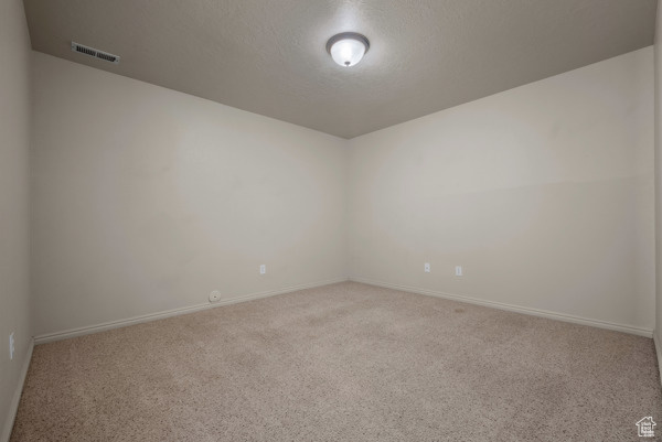 8064 N CLEARWATER RD Eagle Mountain, UT 84005